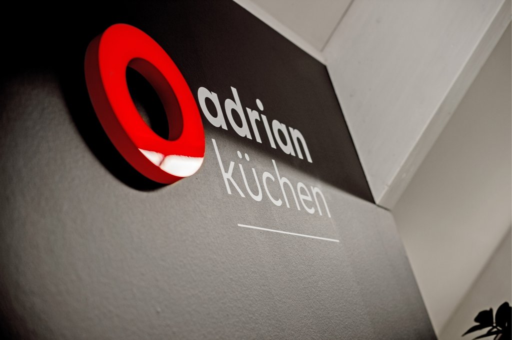 adrian küchen